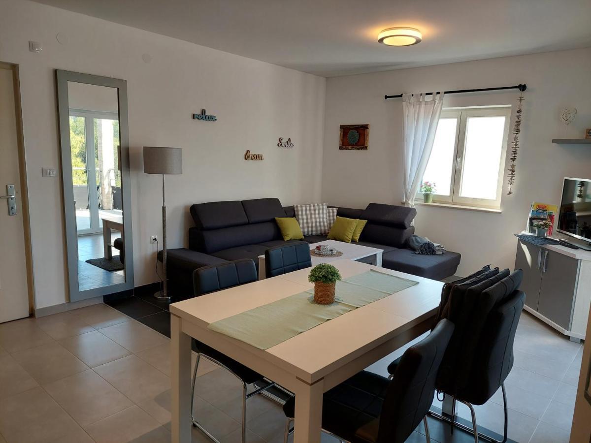 Gavza Sky View Apartment كريس المظهر الخارجي الصورة