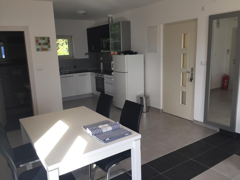 Gavza Sky View Apartment كريس المظهر الخارجي الصورة